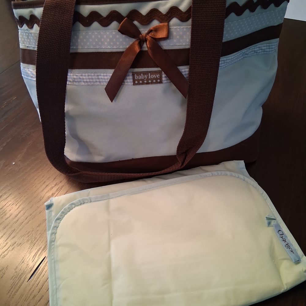 Baby Love Diaper Tote Bag And Changing Pad